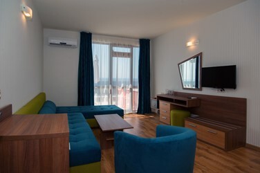 Apartment 1 Bedroom Sea View