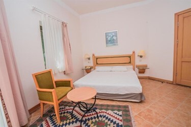 Promo Room