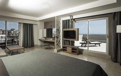 Terrace Deluxe