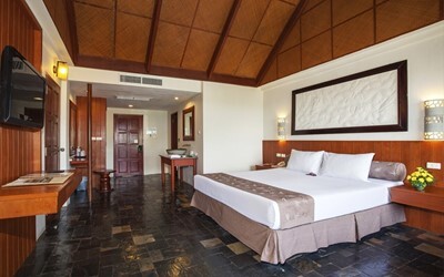 Deluxe Pool Garden View Room