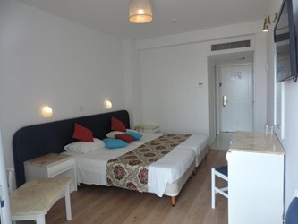Double - Twin Room Inland View