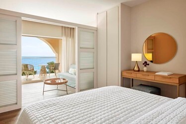 Family Room with Sea View