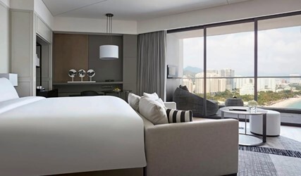 Chic Scenic View Room,1 King