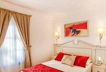 Hotel Family Room
