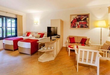 Hotel Family Room