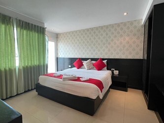 One-Bedroom Suite