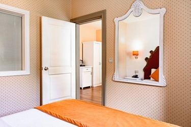 Suite Room Land View