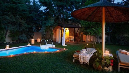 Superior maisonette with private pool