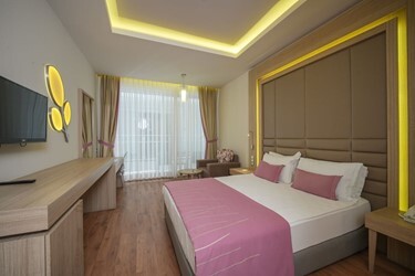 Promo Room
