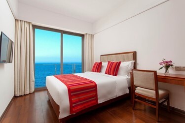 180 Degree Super Ocean View Two-Bedroom Suite