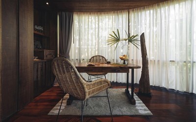 Tree Pool House