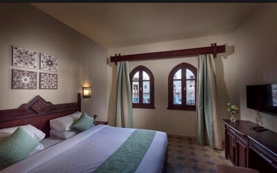 Junior Suite Pool View