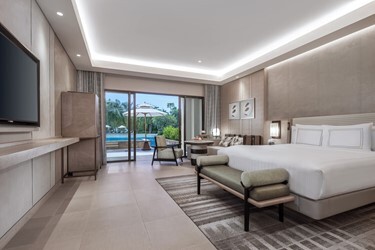 Lagoon Room