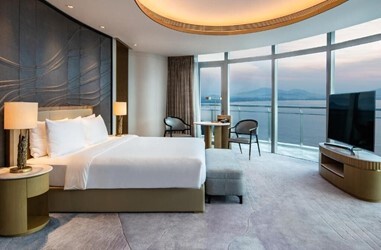 Regal Suite