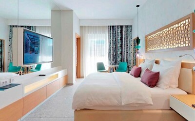 Grand Superior Room