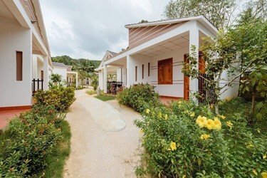 Deluxe Bungalow With Terrace