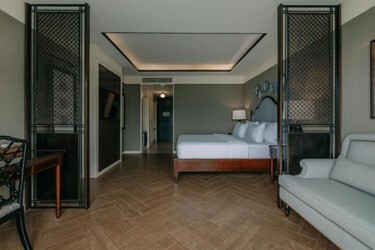 Deluxe Sea View Room