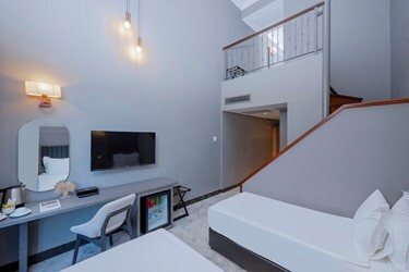 Family Dublex Room Land View