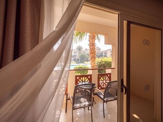 Family Room Garden View