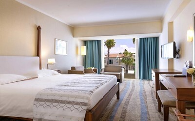 Deluxe Twin Room Side Sea View
