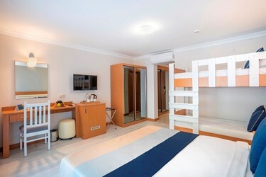 Bunkbed Family Room