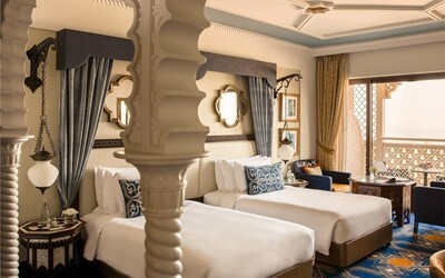 Ocean Deluxe Room