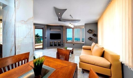 One-Bedroom Apartment with Sea View