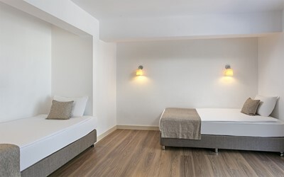 Garden Family Room