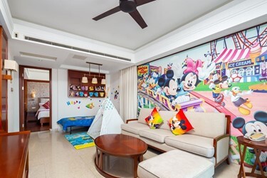 Deluxe Sea View Parent-Child Suite