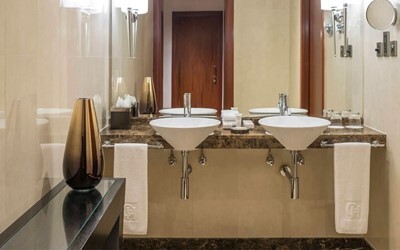 2 Bedroom Premium Suite