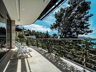 Two Bedroom Sea View Line