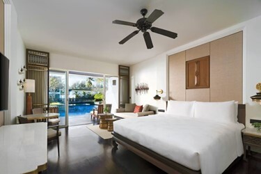 Deluxe Lagoon Pool Access