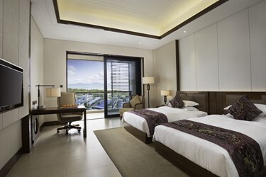Deluxe Sea View Room
