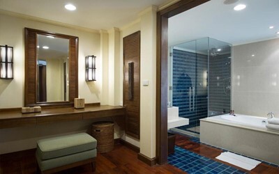 Pool Suite