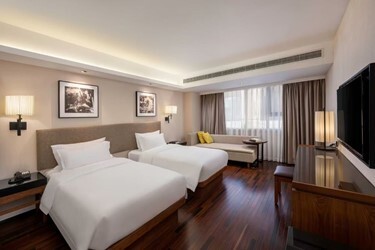 Four Seasons Urban Housing Twin Beds