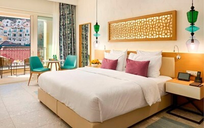 Grand Poolside Room