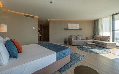 SUI Junior Sea View