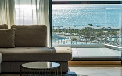 SUI Junior Sea View