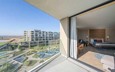 SUI Junior Sea View