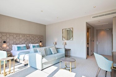 Junior Suite City View
