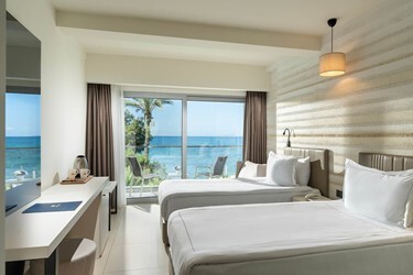 Select Superior Sea View (Annex)