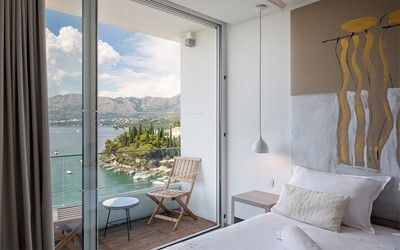 Deluxe Sea View Room with Balcony