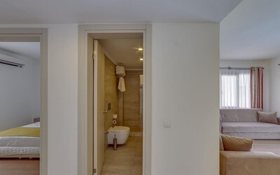 Family 2 Bedrooms