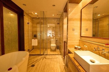 Golf View Room