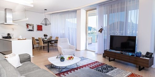 Two Bedroom Deluxe Sea View Line