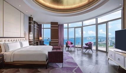 Royal Suite