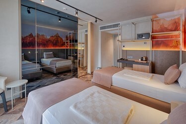 Couple Room Side Sea View +18