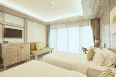 2-bedroom Garden View Suite