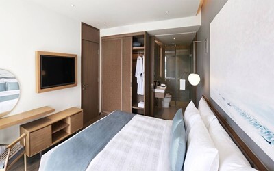 Superior Suite 1 King Bed Balcony