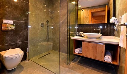 Two Bedroom Sea View Apartment